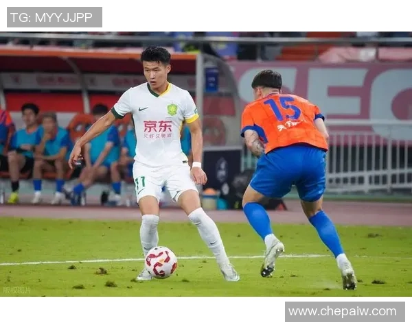 北京国安迎战曼城强强对话球迷期待精彩较量与激情时刻