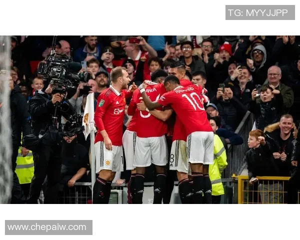 威科姆与哈德斯菲尔德精彩对决比分揭晓赛季走势分析