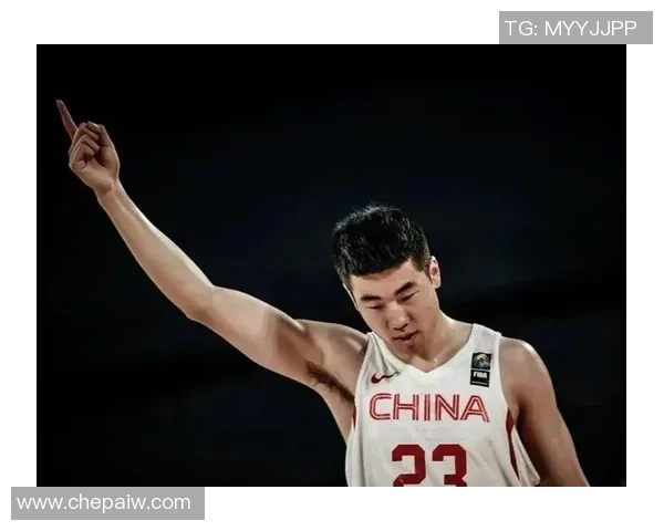 王泉泽：从篮球新星到职业生涯的辉煌之路探索与成长的故事